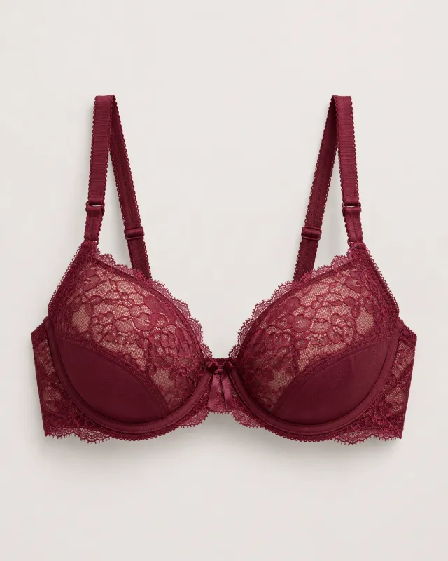 Designer lace bra manufactured by NuedWears wholesale innerwear India